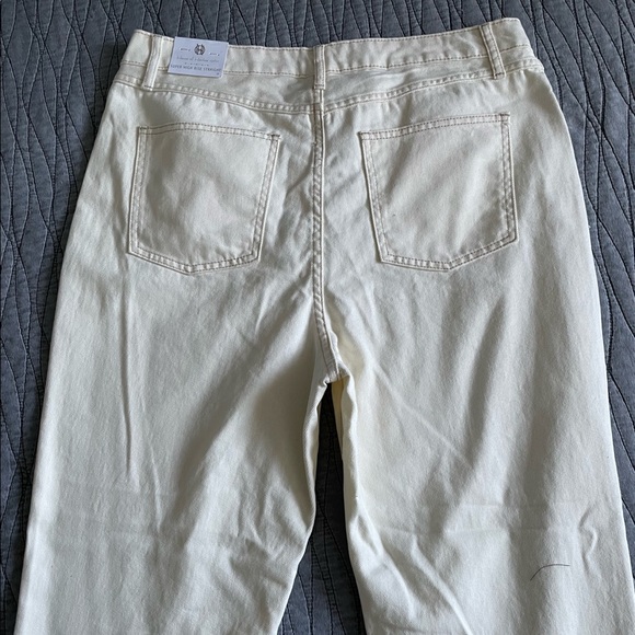 NWT House Of Harlow 1960 Creme White Super High Rise Straight Ankle Slit Jeans - Picture 5 of 7